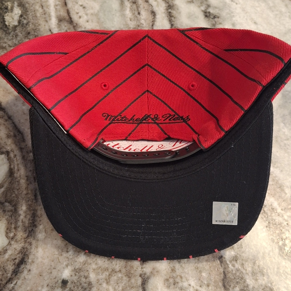 Bulls Vintage style Snapback - Picture 2 of 3